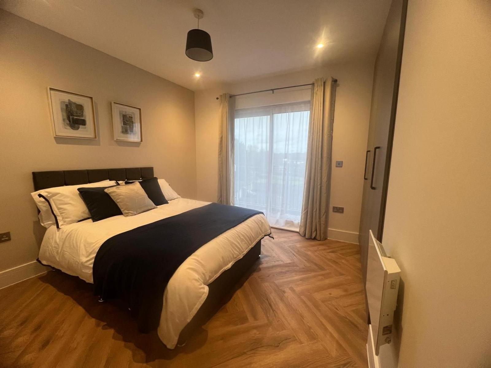 New 2 Bedroom Apartment Rickmansworth Town Centre 외부 사진